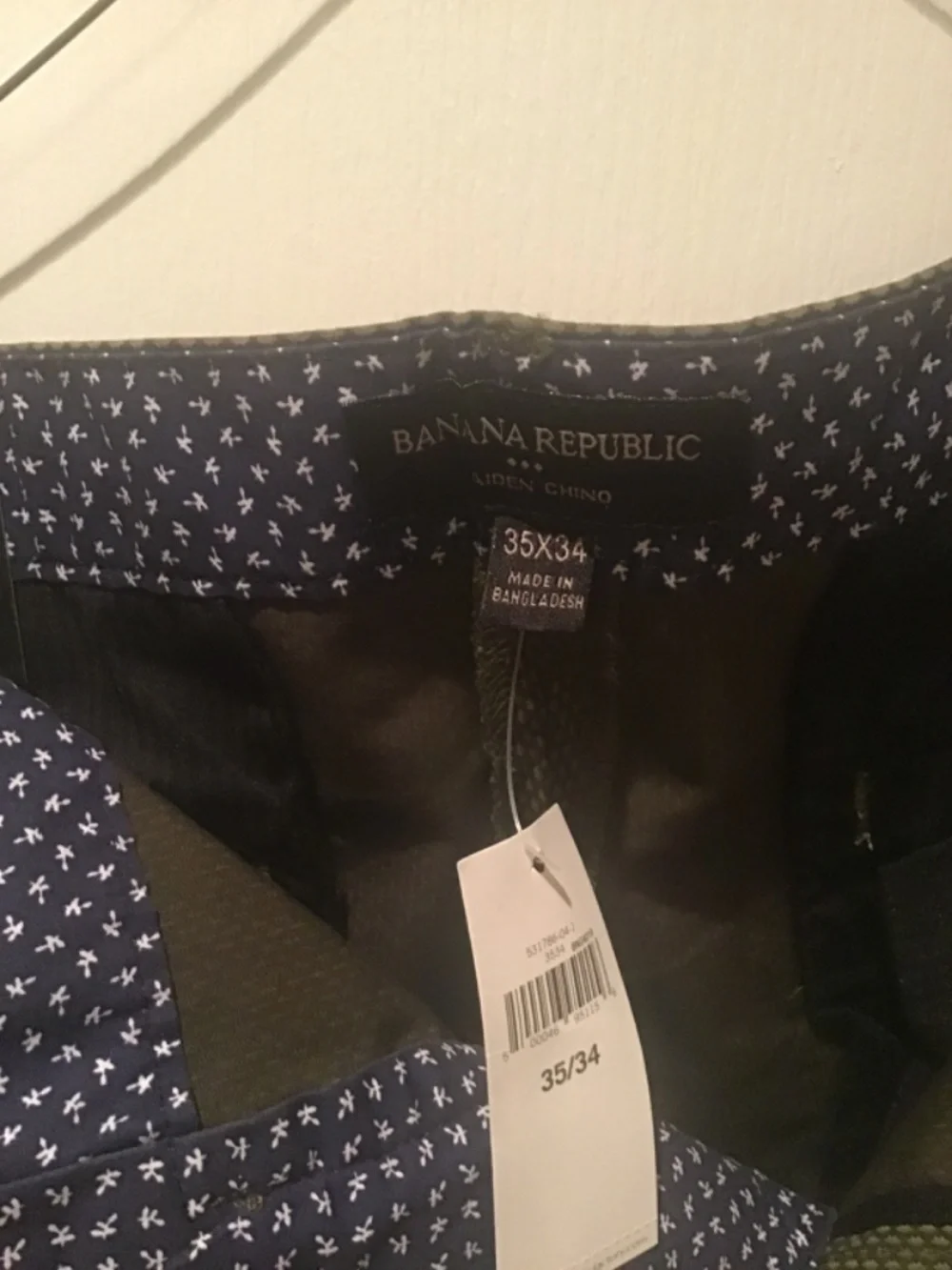 Banana Republic Aiden Olive summer weight chinos 35 x 34 new with tags